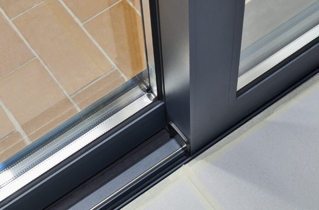 Sliding Glass Door Repair – Don’t Let Salty Air Trap You In Your Home